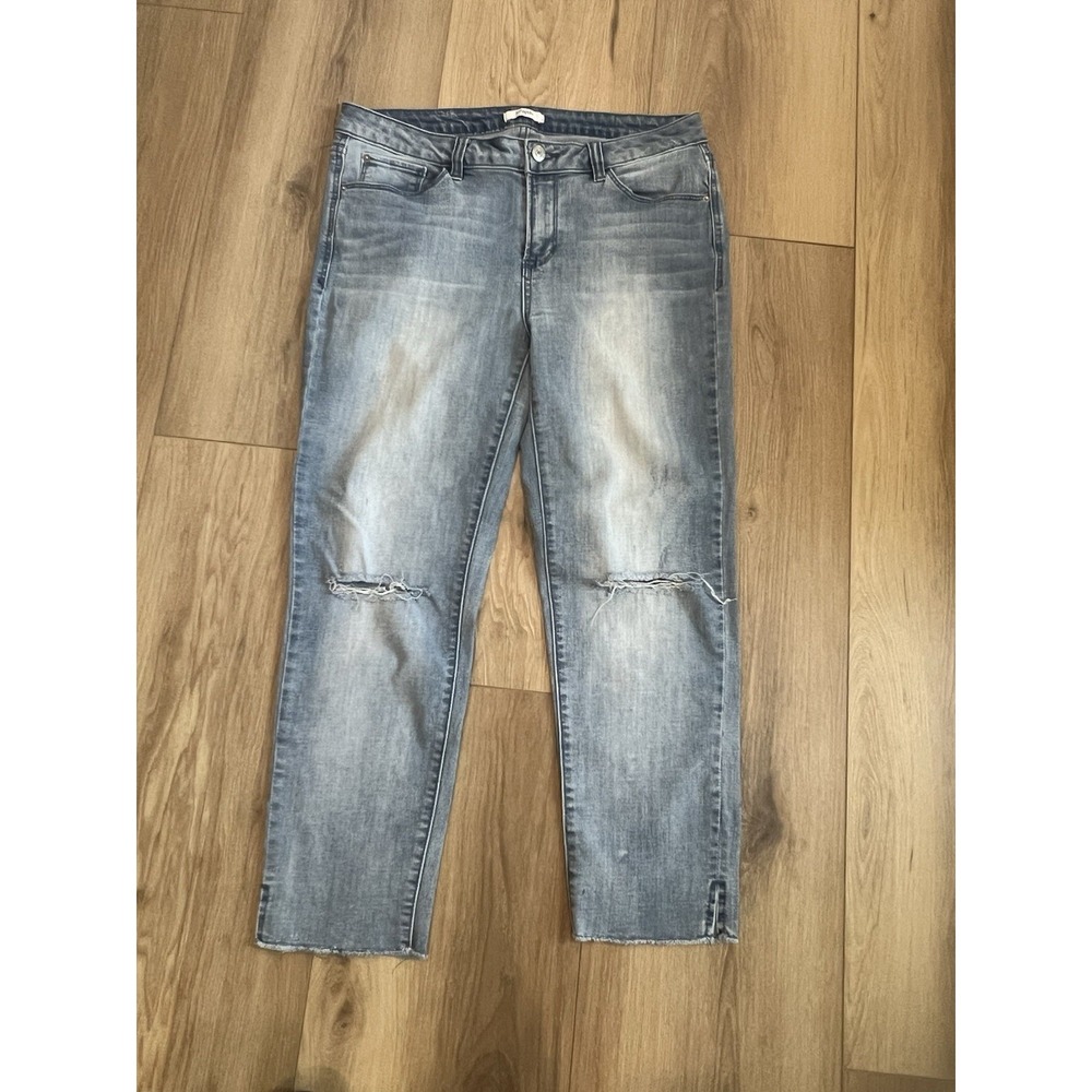 Kensie Women's Distressed Straight Crop Jeans Size 10/30 Light Wash Stretch Deni